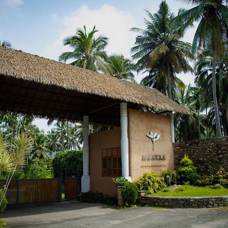 Maayaa Riverside Villa By Kpm Tripenta Attappadi Exterior foto