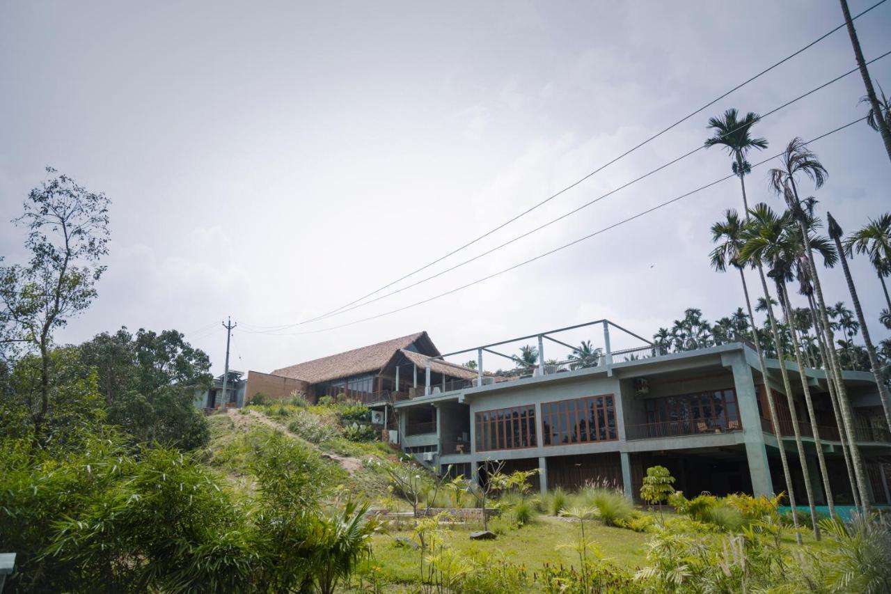 Maayaa Riverside Villa By Kpm Tripenta Attappadi Exterior foto