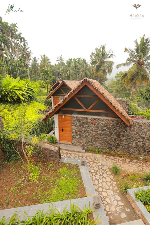 Maayaa Riverside Villa By Kpm Tripenta Attappadi Exterior foto